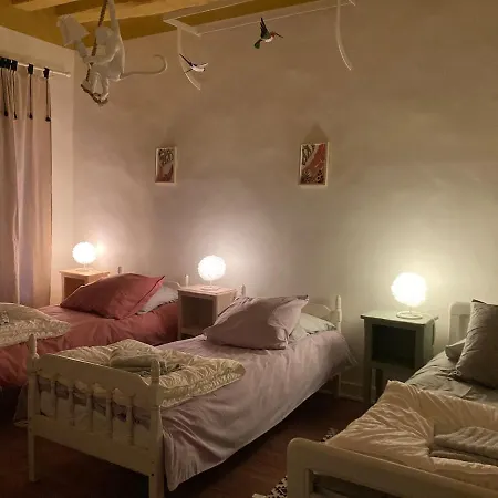 Krystina De Charme * Saint-Loup-Lamaire