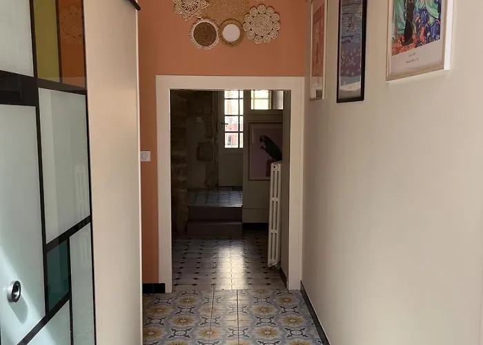 Krystina De Charme Сasa de vacaciones *