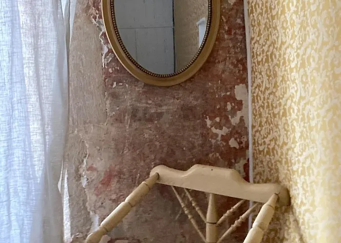 Krystina De Charme *